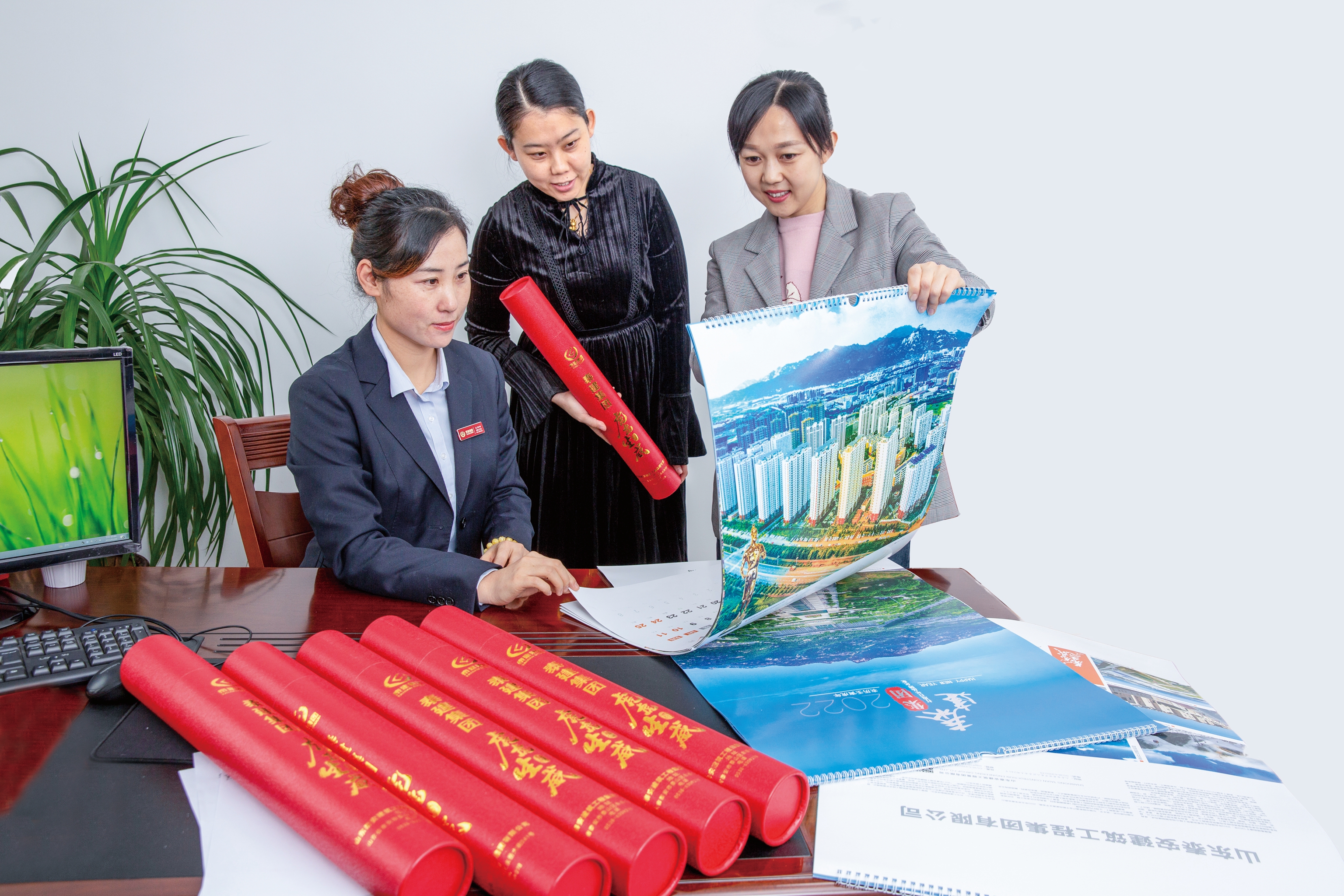 集團(tuán)工會(huì)精心制作2022年壬寅虎年掛歷